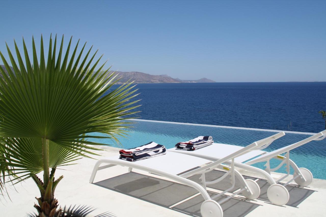 Kuro Beach House Achlia Exterior foto