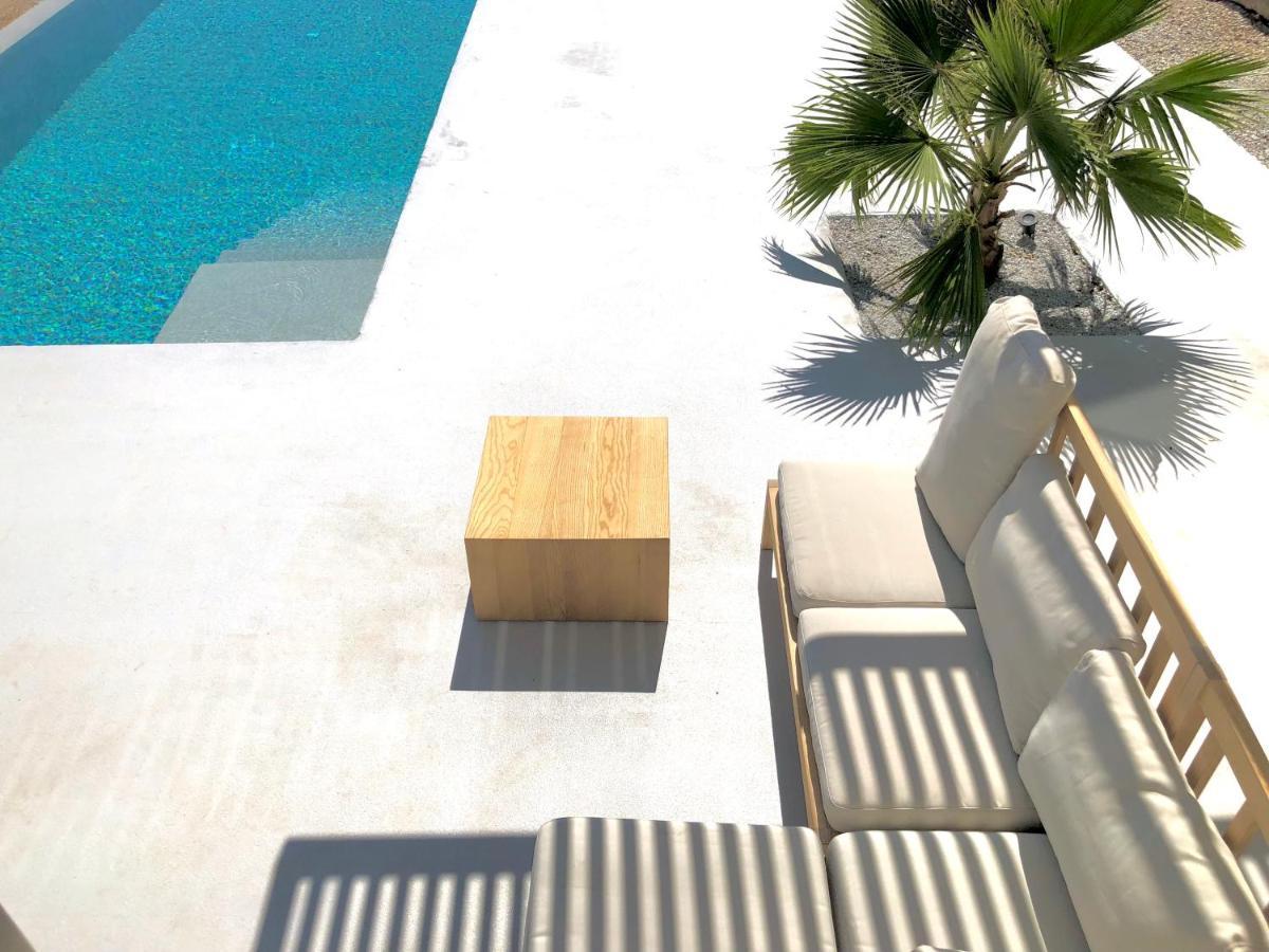 Kuro Beach House Achlia Exterior foto