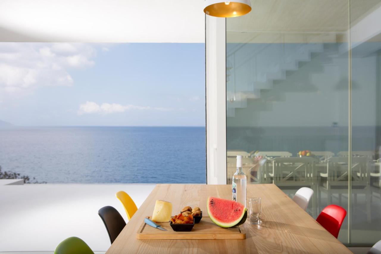 Kuro Beach House Achlia Exterior foto